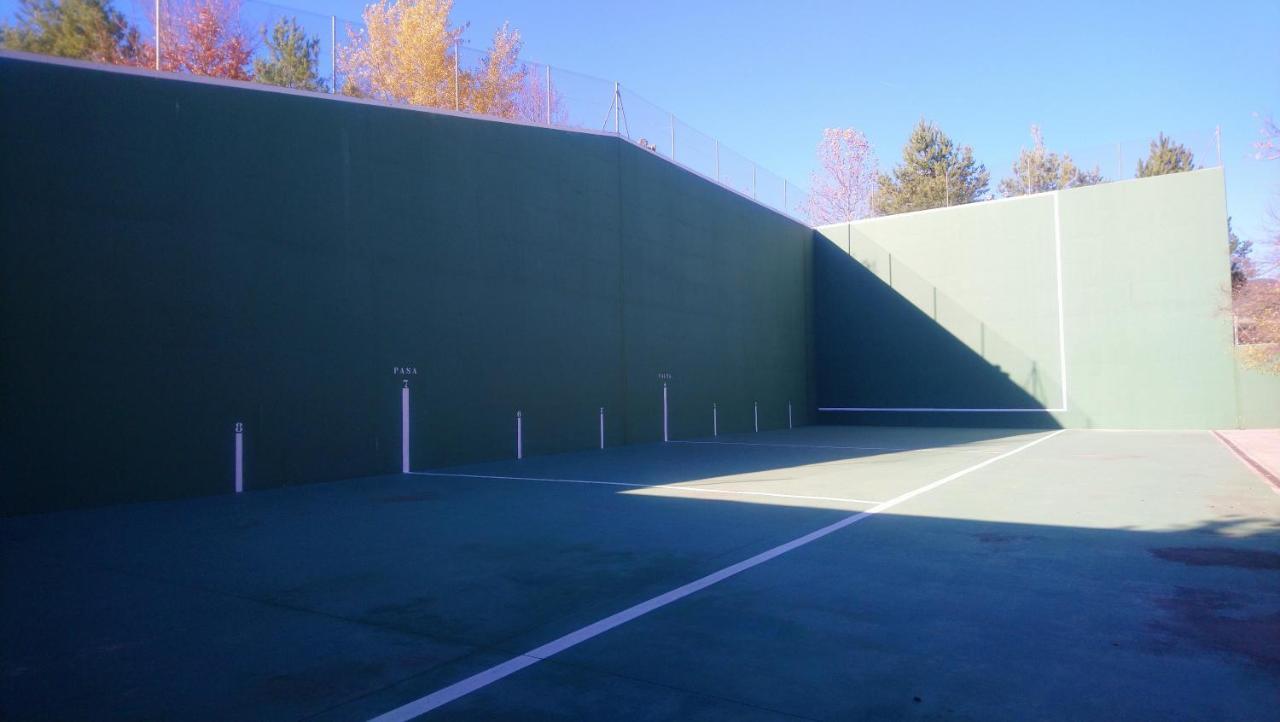 Las Margas. Golf. Bici. Esqui. Piscina. Sabiñánigo Extérieur photo